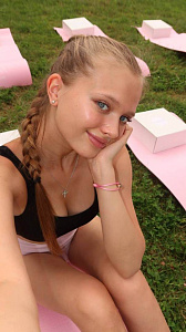 Первокурсница — эротические фото